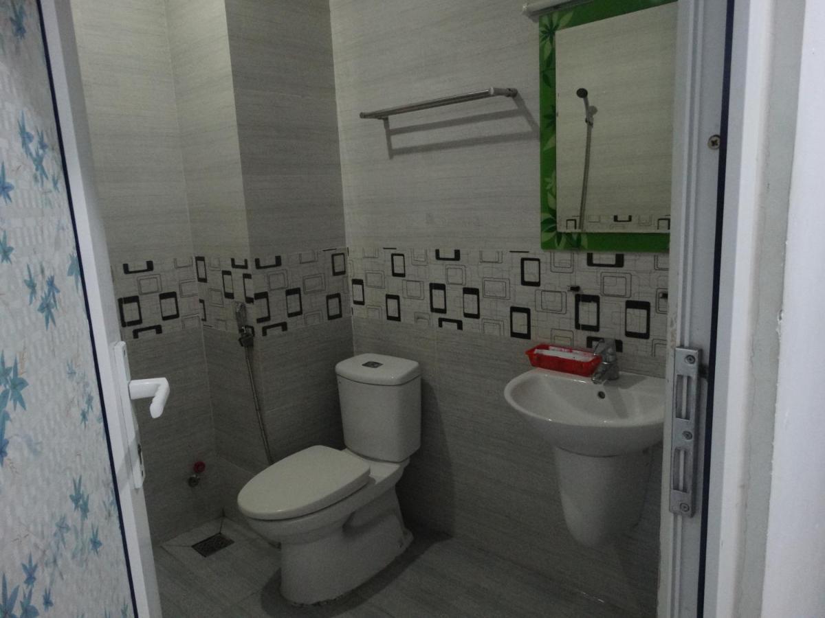 Tan ThàNh Hotel Ho Chi Minh City Exterior photo